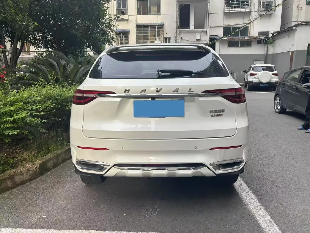 2020 Haval F7 2.0T 224HP L4 7DCT,autocango,china used car exporter,china ev exporter,chinese used car exporter,chinese used ev exporter