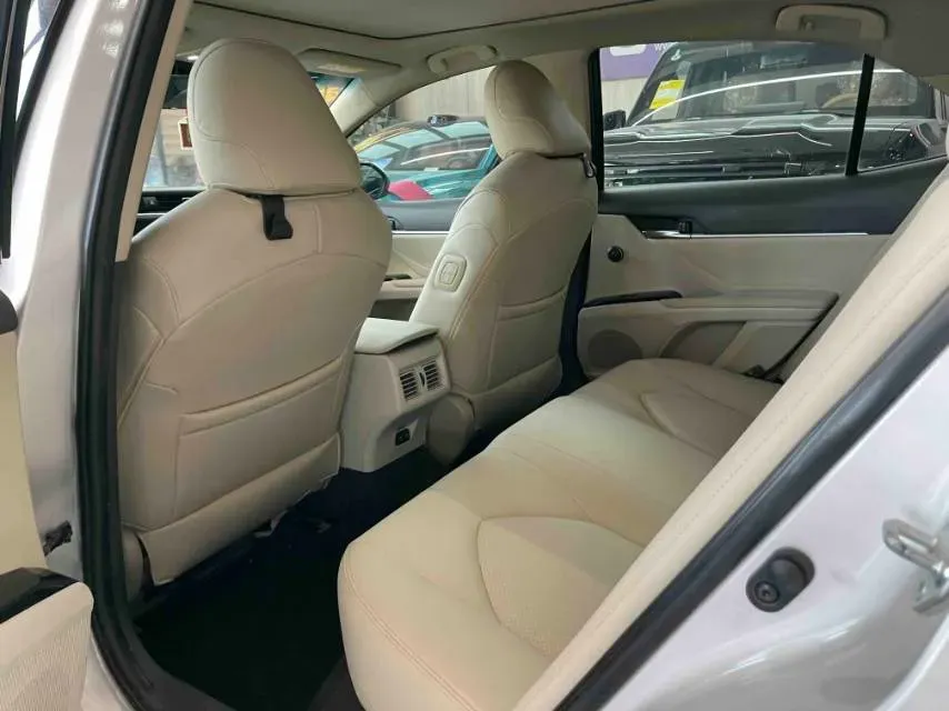 2019 Toyota Camry 2.5L 209HP L4 8AT,autocango,china used car exporter,china ev exporter,chinese used car exporter,chinese used ev exporter