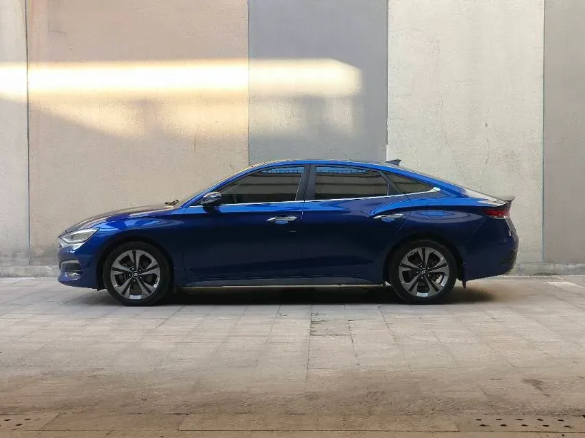 2019 Hyundai La Festa 1.6T 204HP L4 7DCT,autocango,china used car exporter,china ev exporter,chinese used car exporter,chinese used ev exporter