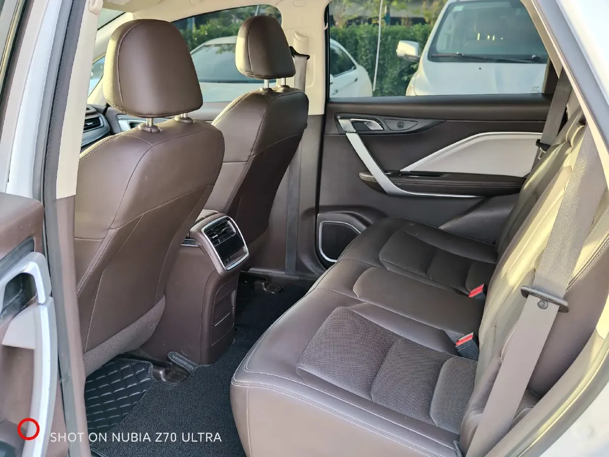 2021 LiFan Maple 80v BEV 53KWH,autocango,china used car exporter,china ev exporter,chinese used car exporter,chinese used ev exporter