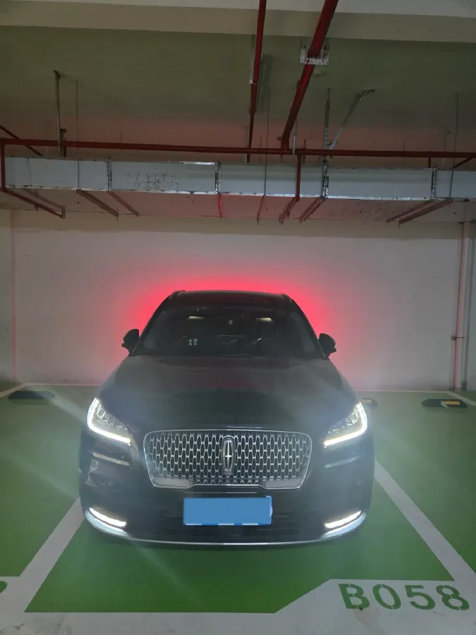 2021 Lincoln Corsair 2.0T 245HP L4 8AT,autocango,china used car exporter,china ev exporter,chinese used car exporter,chinese used ev exporter