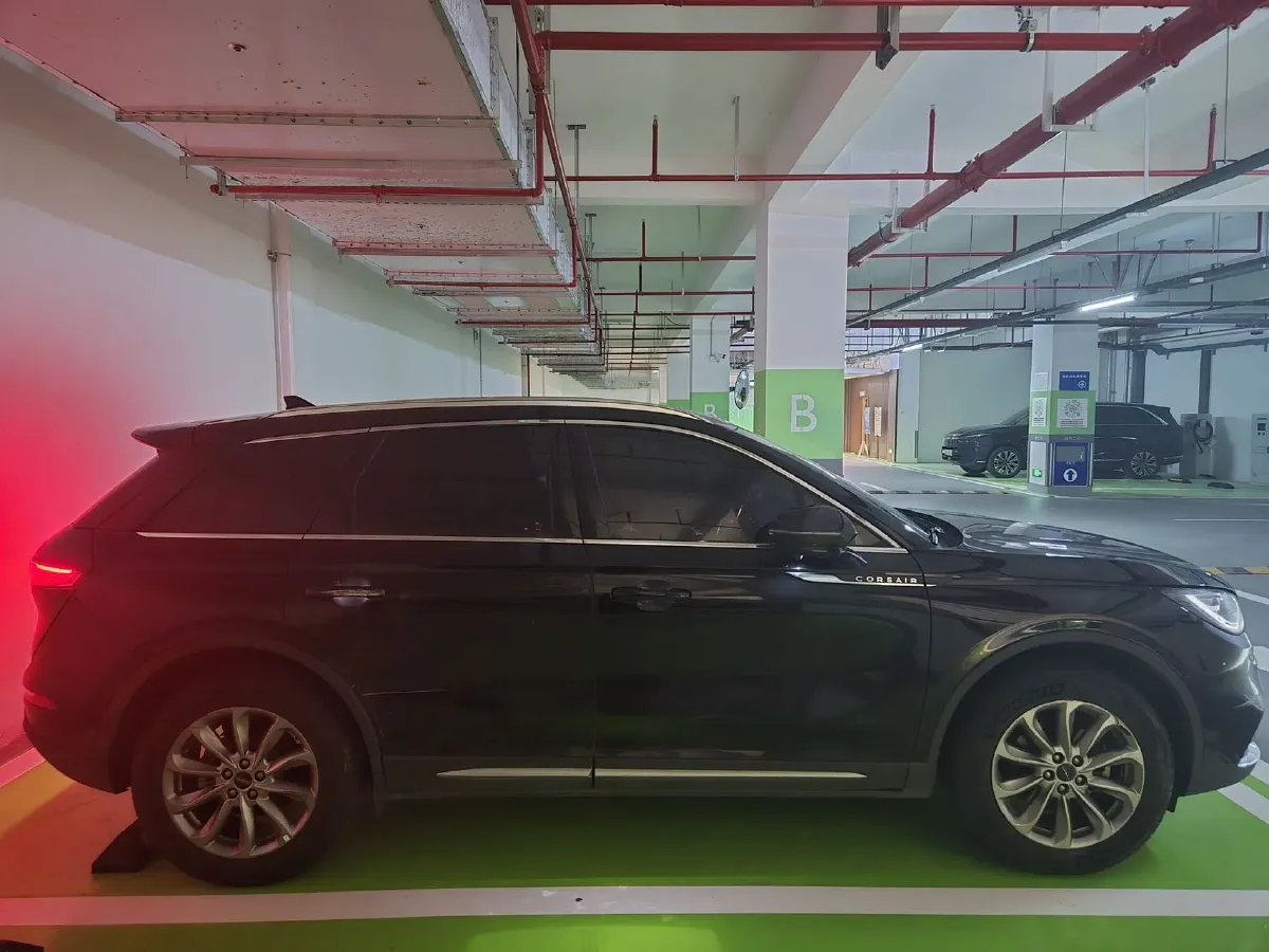 2021 Lincoln Corsair 2.0T 245HP L4 8AT,autocango,china used car exporter,china ev exporter,chinese used car exporter,chinese used ev exporter