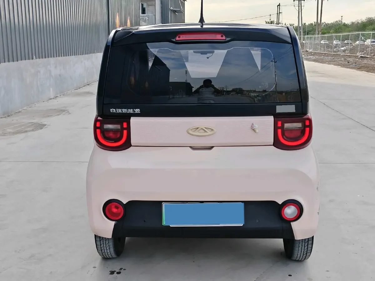 2022 Chery QQ Ice Cream BEV 9.6KWH,autocango,china used car exporter,china ev exporter,chinese used car exporter,chinese used ev exporter