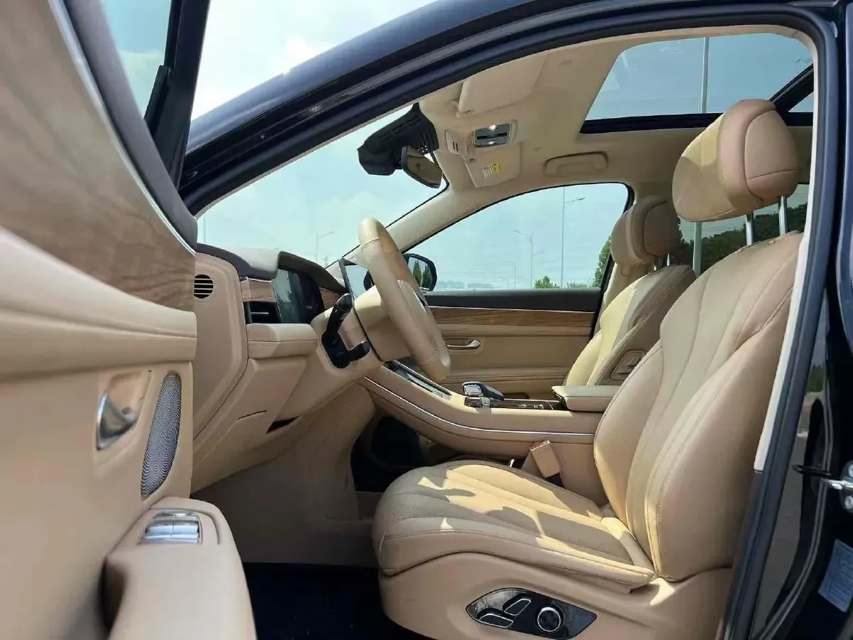 2024 Ford Transit 2.0T 143HP L4 9AT,autocango,china used car exporter,china ev exporter,chinese used car exporter,chinese used ev exporter