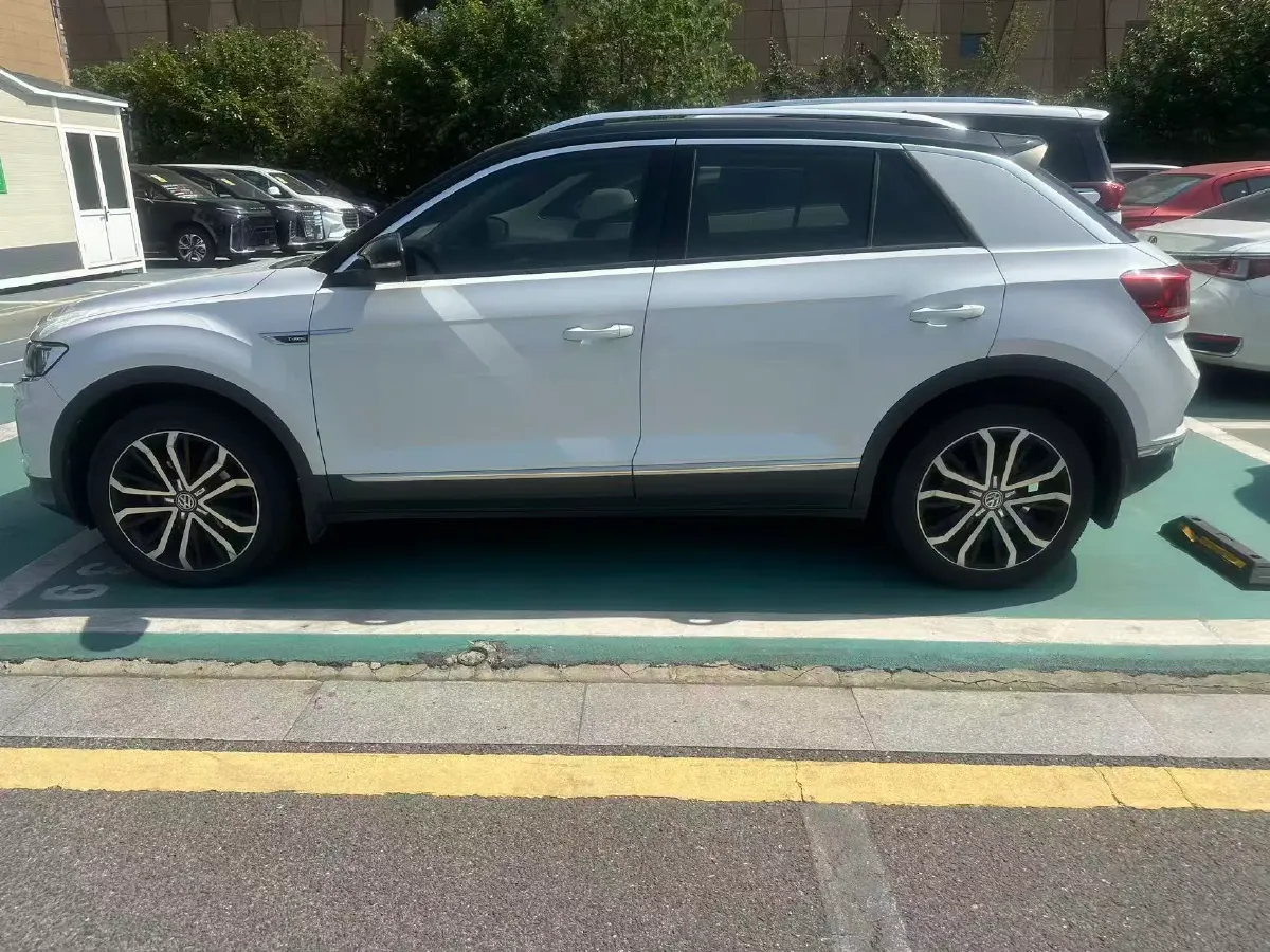 2019 Volkswagen T-Roc 1.4T 150HP L4 7DCT,autocango,china used car exporter,china ev exporter,chinese used car exporter,chinese used ev exporter