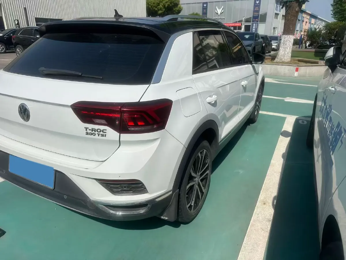 2019 Volkswagen T-Roc 1.4T 150HP L4 7DCT,autocango,china used car exporter,china ev exporter,chinese used car exporter,chinese used ev exporter