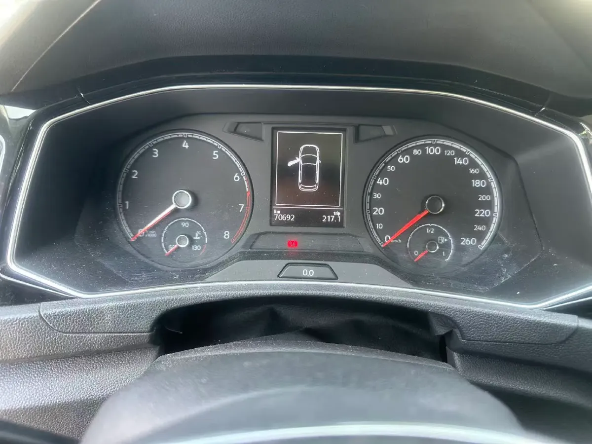 2019 Volkswagen T-Roc 1.4T 150HP L4 7DCT,autocango,china used car exporter,china ev exporter,chinese used car exporter,chinese used ev exporter