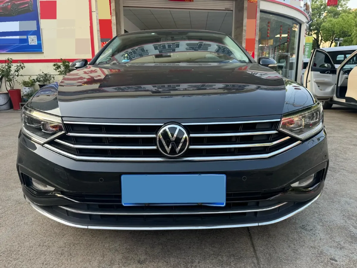2020 Volkswagen Magotan 1.4T 150HP L4 7DCT,autocango,china used car exporter,china ev exporter,chinese used car exporter,chinese used ev exporter