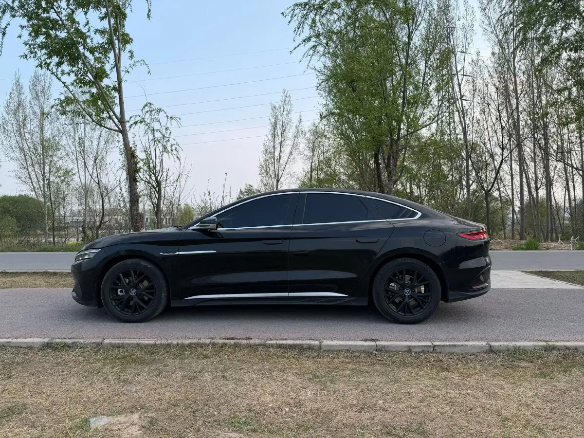 2025 BYD Han 1.5T 156HP L4 E-CVT PHEV,autocango,china used car exporter,china ev exporter,chinese used car exporter,chinese used ev exporter