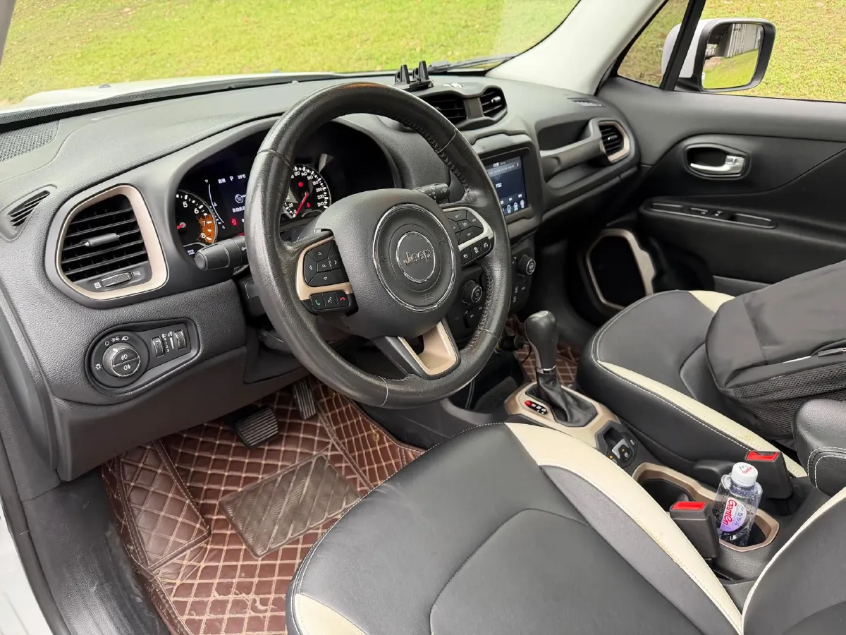 2018 Jeep Renegade 1.4T 150HP L4 7DCT,autocango,china used car exporter,china ev exporter,chinese used car exporter,chinese used ev exporter