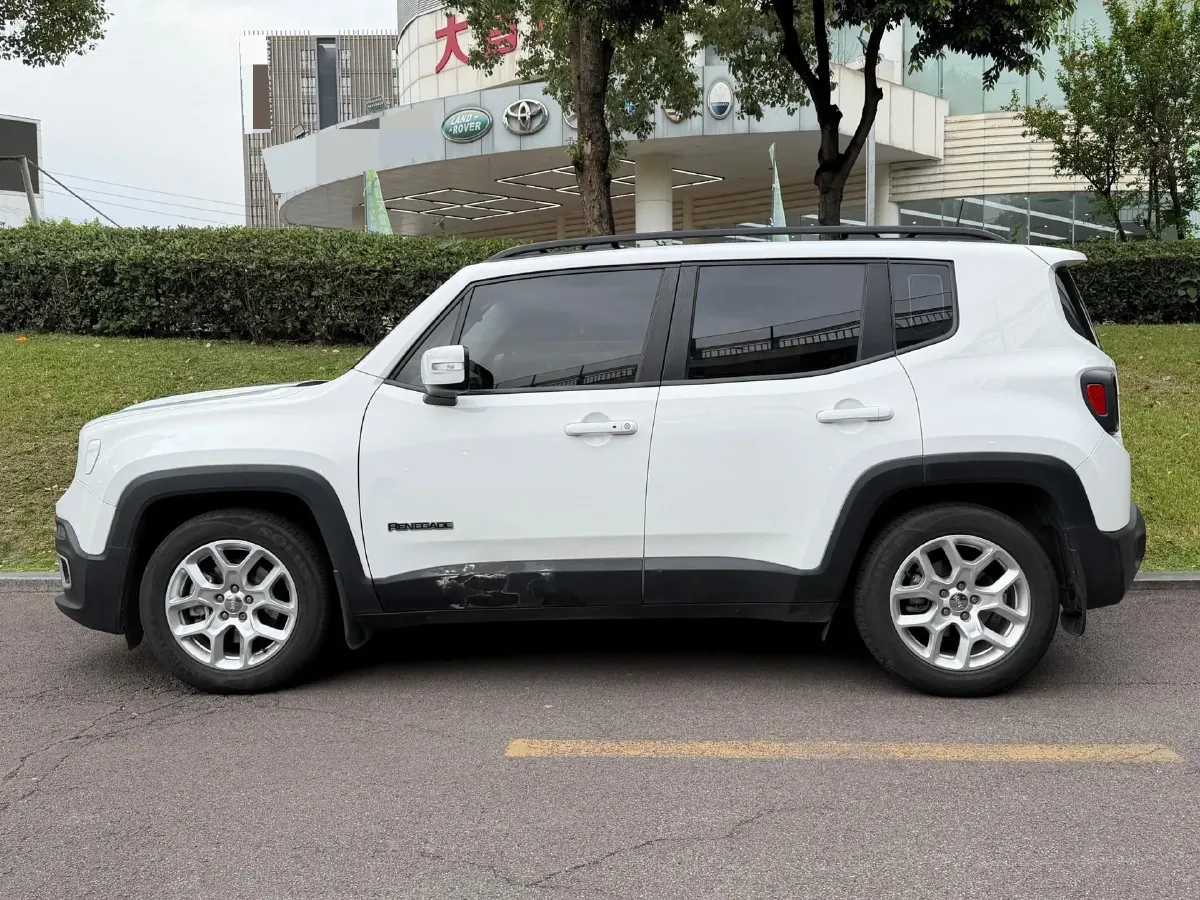 2018 Jeep Renegade 1.4T 150HP L4 7DCT,autocango,china used car exporter,china ev exporter,chinese used car exporter,chinese used ev exporter