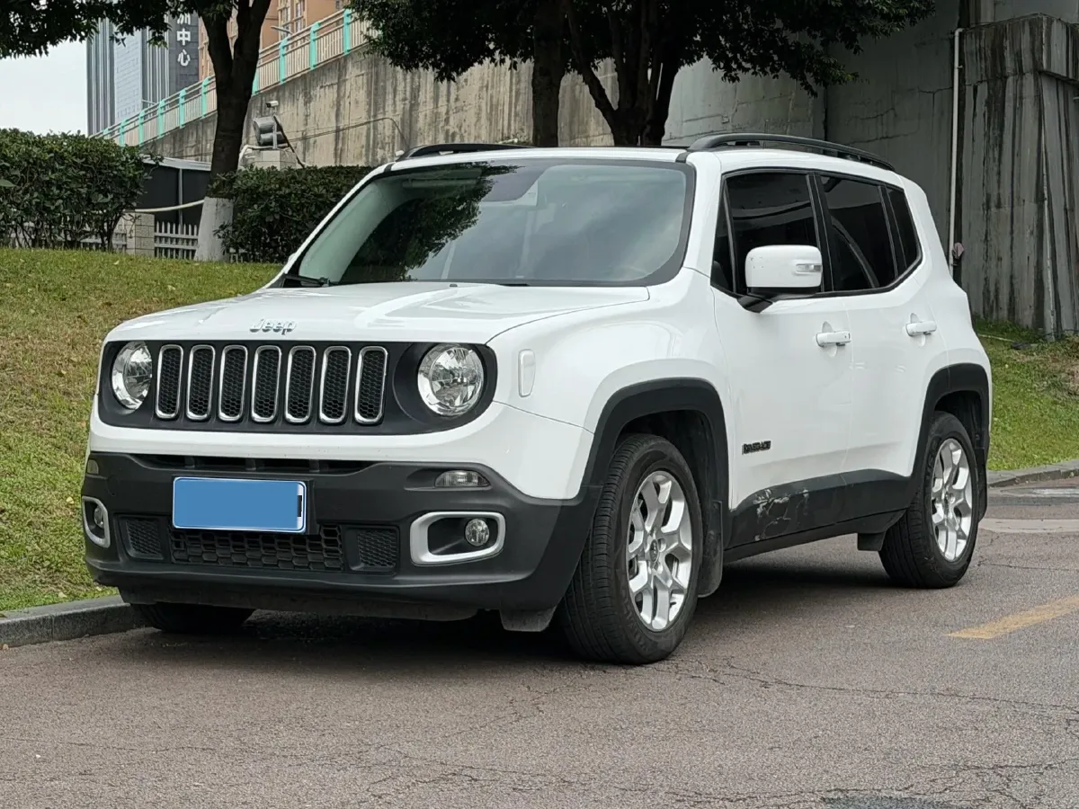 2018 Jeep Renegade 1.4T 150HP L4 7DCT,autocango,china used car exporter,china ev exporter,chinese used car exporter,chinese used ev exporter