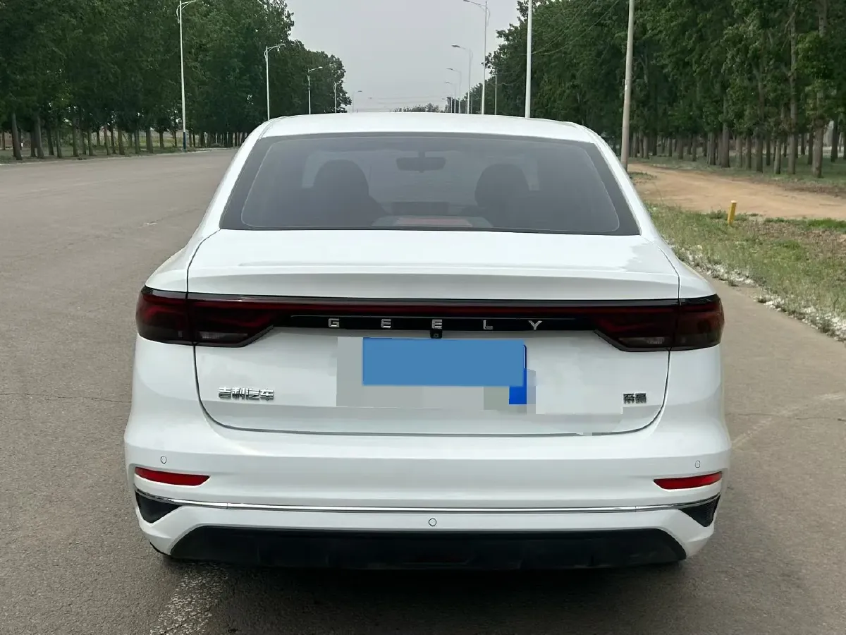 2022 Geely Emgrand 1.5L 114HP L4 CVT,autocango,china used car exporter,china ev exporter,chinese used car exporter,chinese used ev exporter