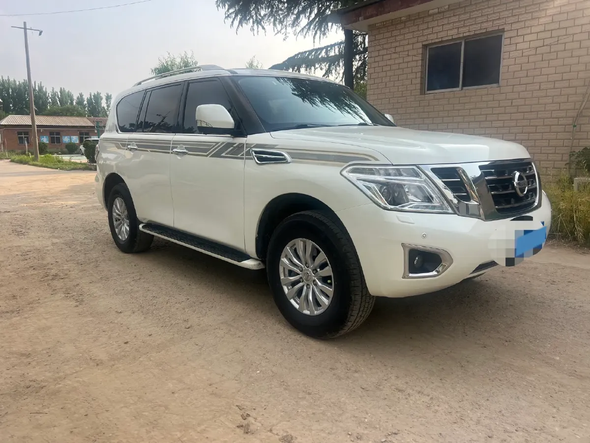 2018 Nissan Patrol 4.0L 279HP V6 7AT,autocango,china used car exporter,china ev exporter,chinese used car exporter,chinese used ev exporter