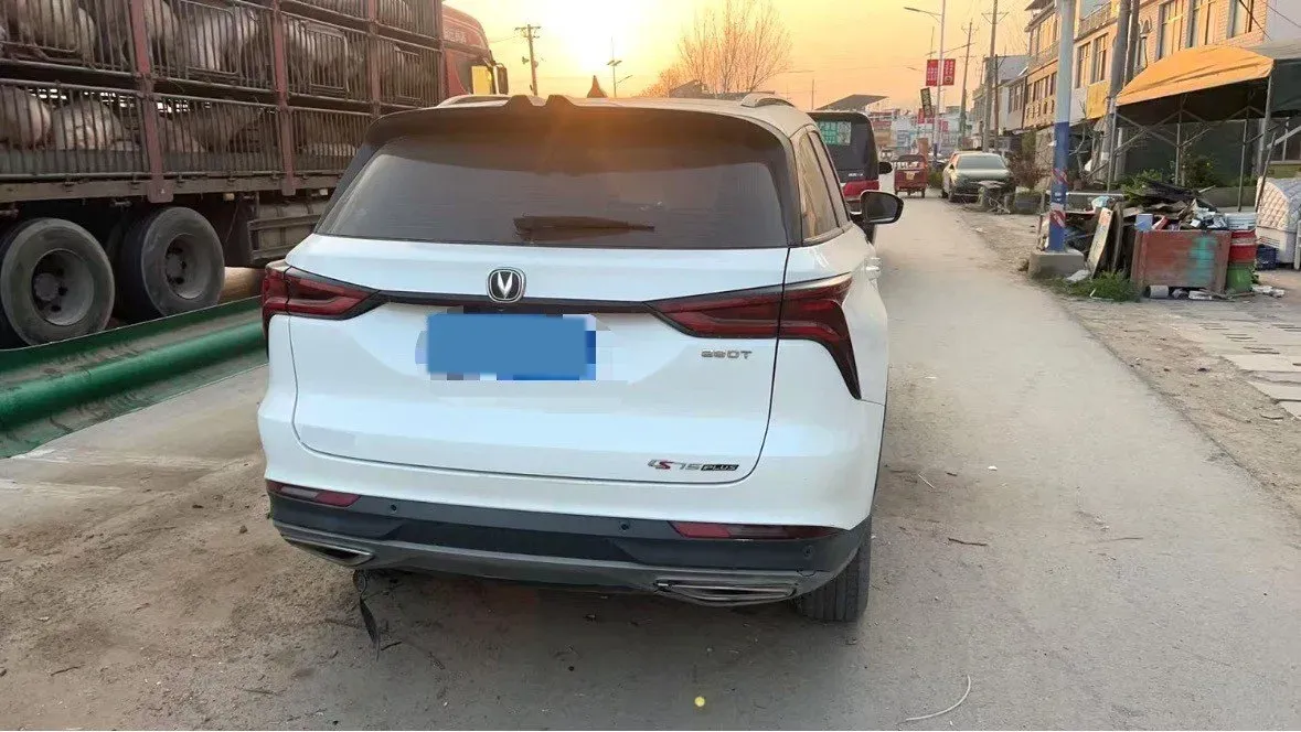 2021 ChangAn CS75 Plus 1.5T 178HP L4 6AT,autocango,china used car exporter,china ev exporter,chinese used car exporter,chinese used ev exporter