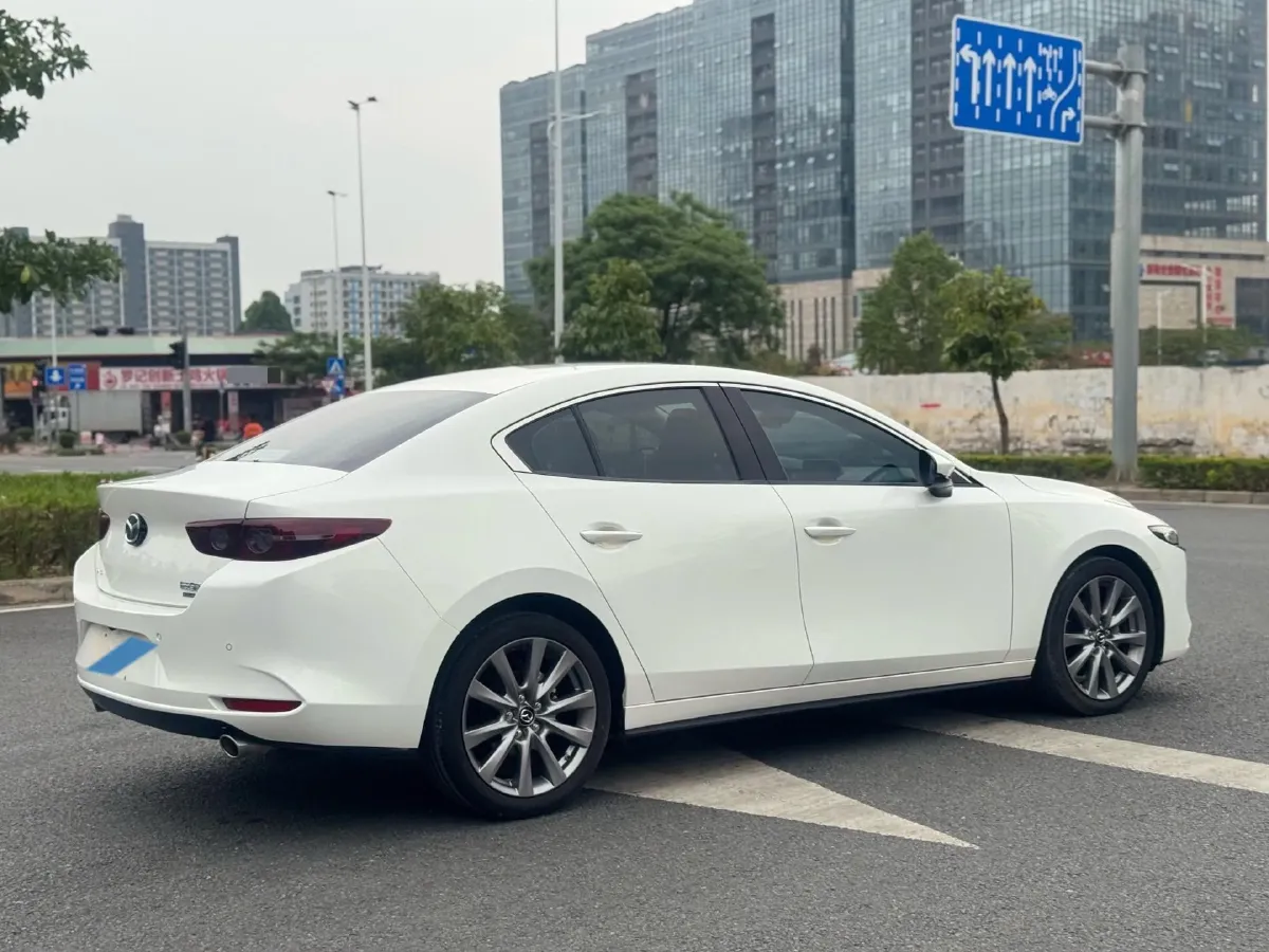 2021 Mazda 3 Axela 2.0L 158HP L4 6AT,autocango,china used car exporter,china ev exporter,chinese used car exporter,chinese used ev exporter