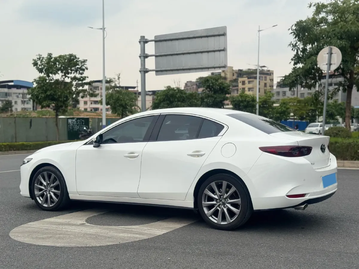 2021 Mazda 3 Axela 2.0L 158HP L4 6AT,autocango,china used car exporter,china ev exporter,chinese used car exporter,chinese used ev exporter