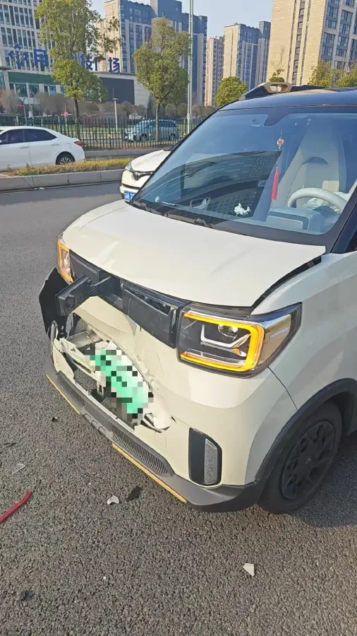 2022 WuLing HongGuang MINI EV BEV 17.3KWH,autocango,china used car exporter,china ev exporter,chinese used car exporter,chinese used ev exporter