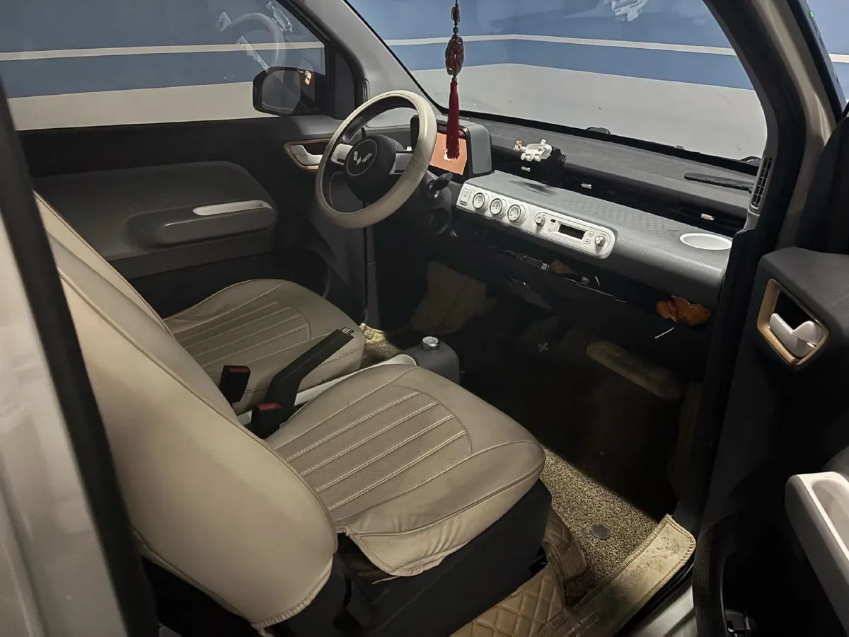 2022 WuLing HongGuang MINI EV BEV 17.3KWH,autocango,china used car exporter,china ev exporter,chinese used car exporter,chinese used ev exporter