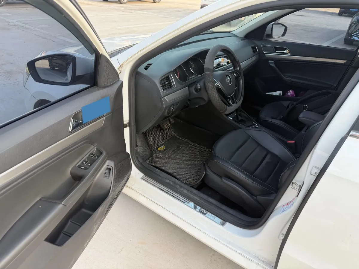 2017 Buick Excelle 1.5L 114HP L4 6AT,autocango,china used car exporter,china ev exporter,chinese used car exporter,chinese used ev exporter