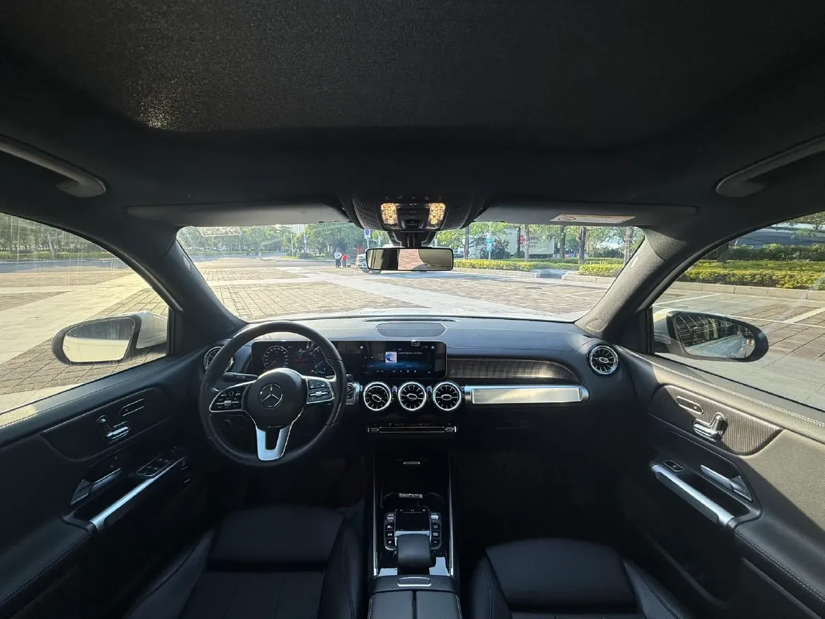 2020 Mercedes-Benz GLB Class 1.3T 163HP L4 7DCT,autocango,china used car exporter,china ev exporter,chinese used car exporter,chinese used ev exporter