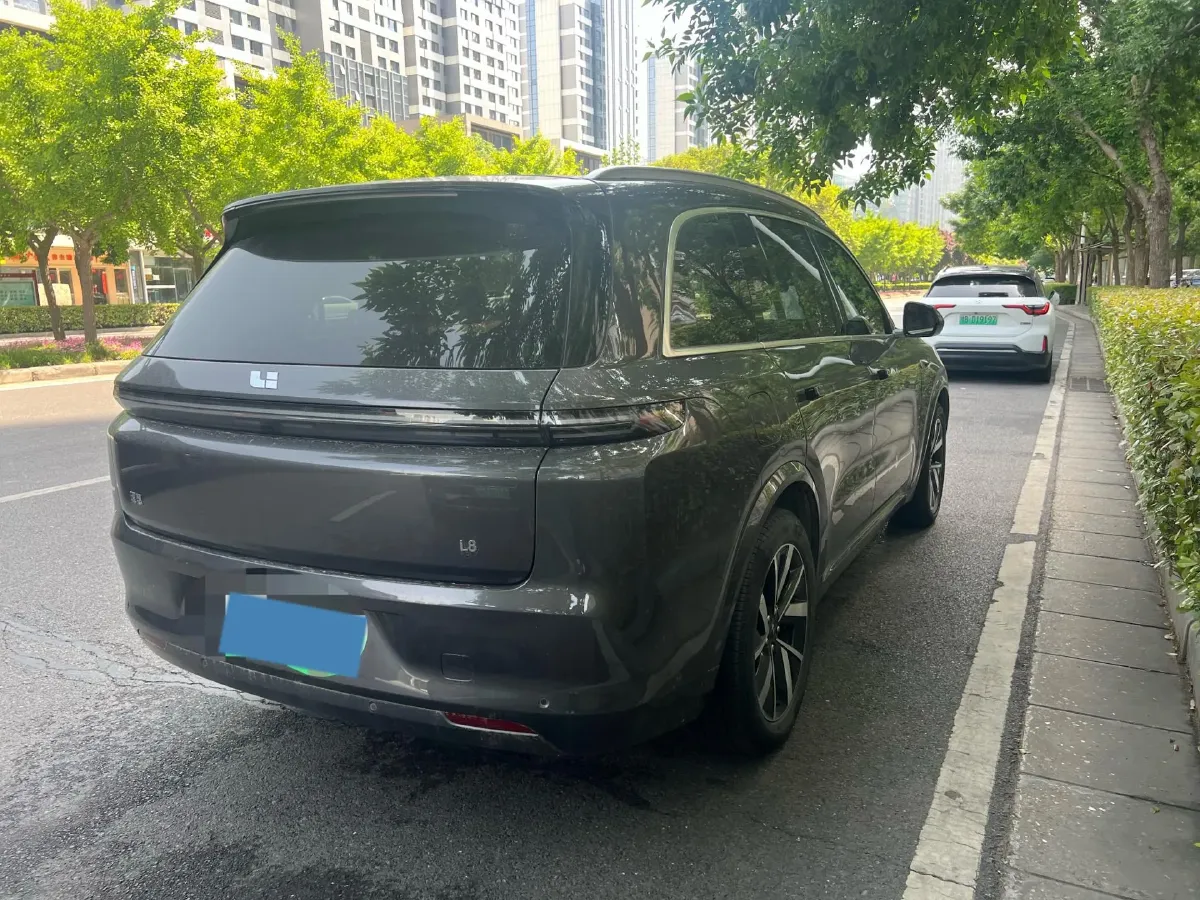 2023 Li L8 Range Extended 154HP REEV 40.9KWH,autocango,china used car exporter,china ev exporter,chinese used car exporter,chinese used ev exporter