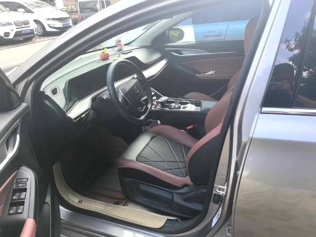 2022 ChangAn Eado 1.4T 160HP L4 7DCT,autocango,china used car exporter,china ev exporter,chinese used car exporter,chinese used ev exporter