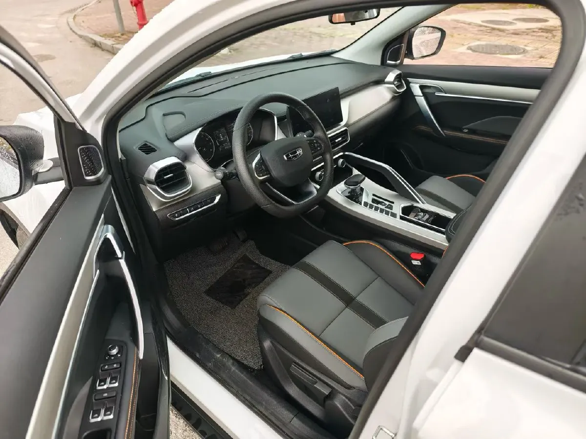 2023 Geely Coolray 1.5T 181HP L4 7DCT,autocango,china used car exporter,china ev exporter,chinese used car exporter,chinese used ev exporter