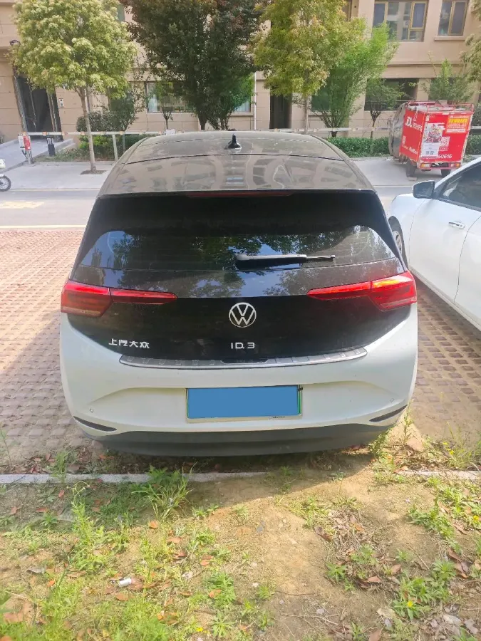 2025 Volkswagen ID.3 BEV 52.8KWH,autocango,china used car exporter,china ev exporter,chinese used car exporter,chinese used ev exporter