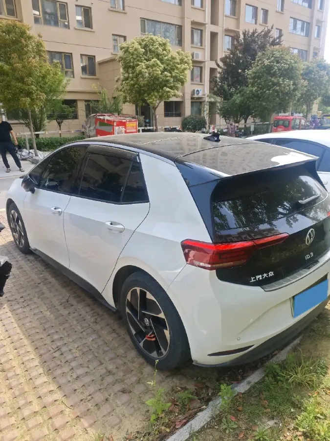 2025 Volkswagen ID.3 BEV 52.8KWH,autocango,china used car exporter,china ev exporter,chinese used car exporter,chinese used ev exporter