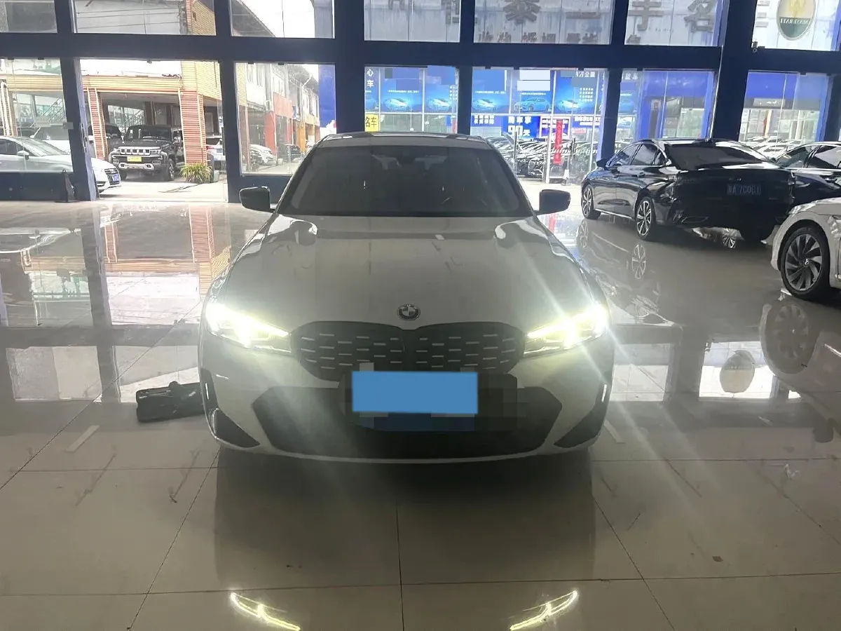 2023 BMW 3 Series 2.0T 184HP L4 8AT,autocango,china used car exporter,china ev exporter,chinese used car exporter,chinese used ev exporter
