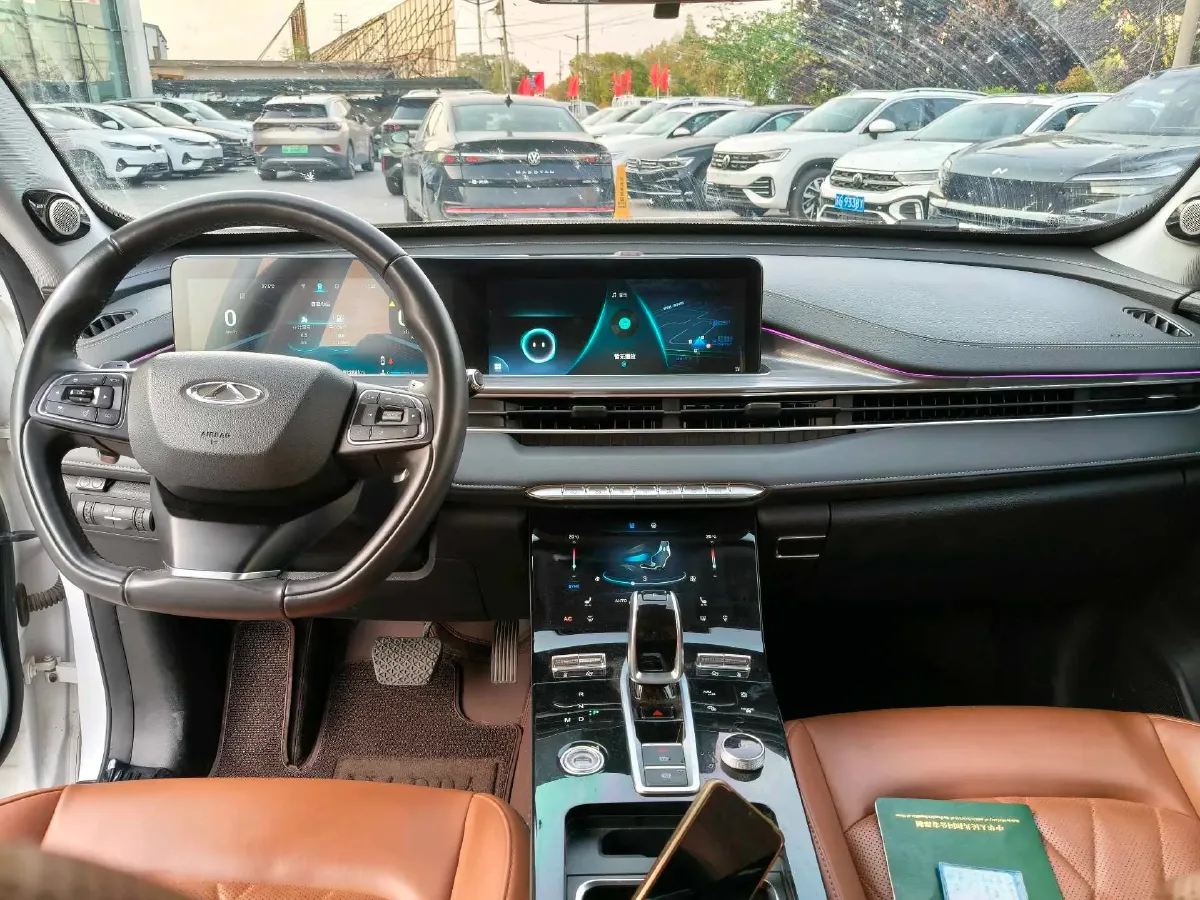 2021 Chery Tiggo 8 Plus 1.6T 197HP L4 7DCT,autocango,china used car exporter,china ev exporter,chinese used car exporter,chinese used ev exporter