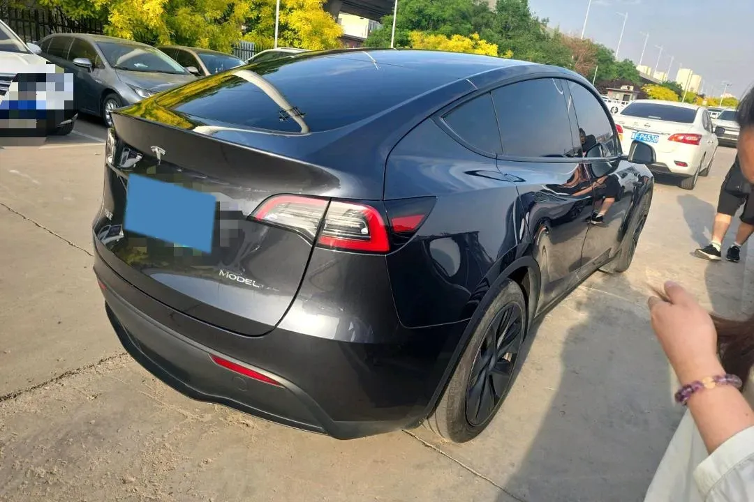 2024 Iveco OuSheng BEV 77.28KWH,autocango,china used car exporter,china ev exporter,chinese used car exporter,chinese used ev exporter