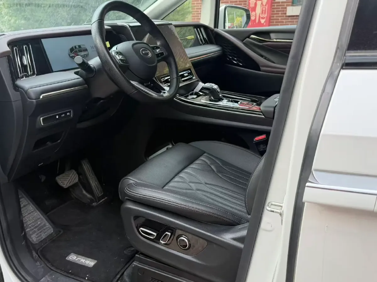 2024 GAC Trumpchi M8 2.0T 190HP L4 2DHT Hybrid,autocango,china used car exporter,china ev exporter,chinese used car exporter,chinese used ev exporter