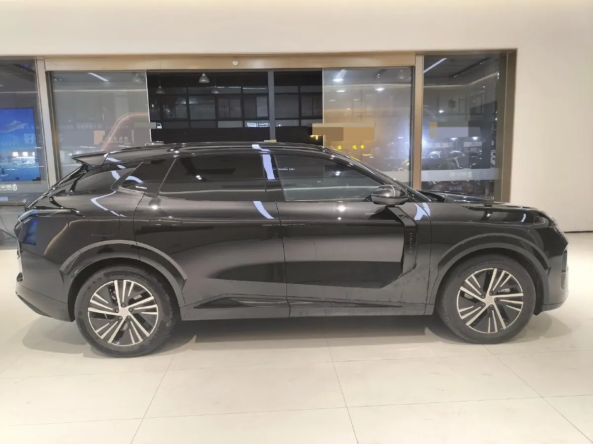 2025 LYNK&CO 08 EM-P 1.5T 163HP L4 3DHT PHEV 21.2KWH,autocango,china used car exporter,china ev exporter,chinese used car exporter,chinese used ev exporter
