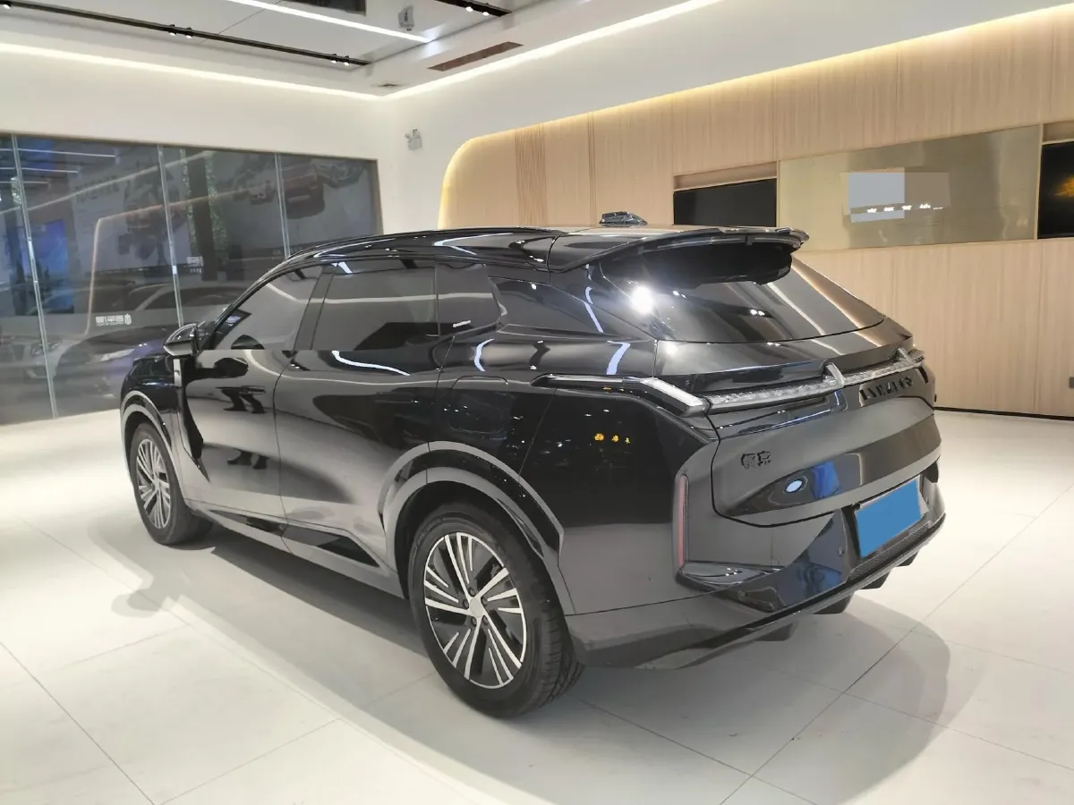 2025 LYNK&CO 08 EM-P 1.5T 163HP L4 3DHT PHEV 21.2KWH,autocango,china used car exporter,china ev exporter,chinese used car exporter,chinese used ev exporter