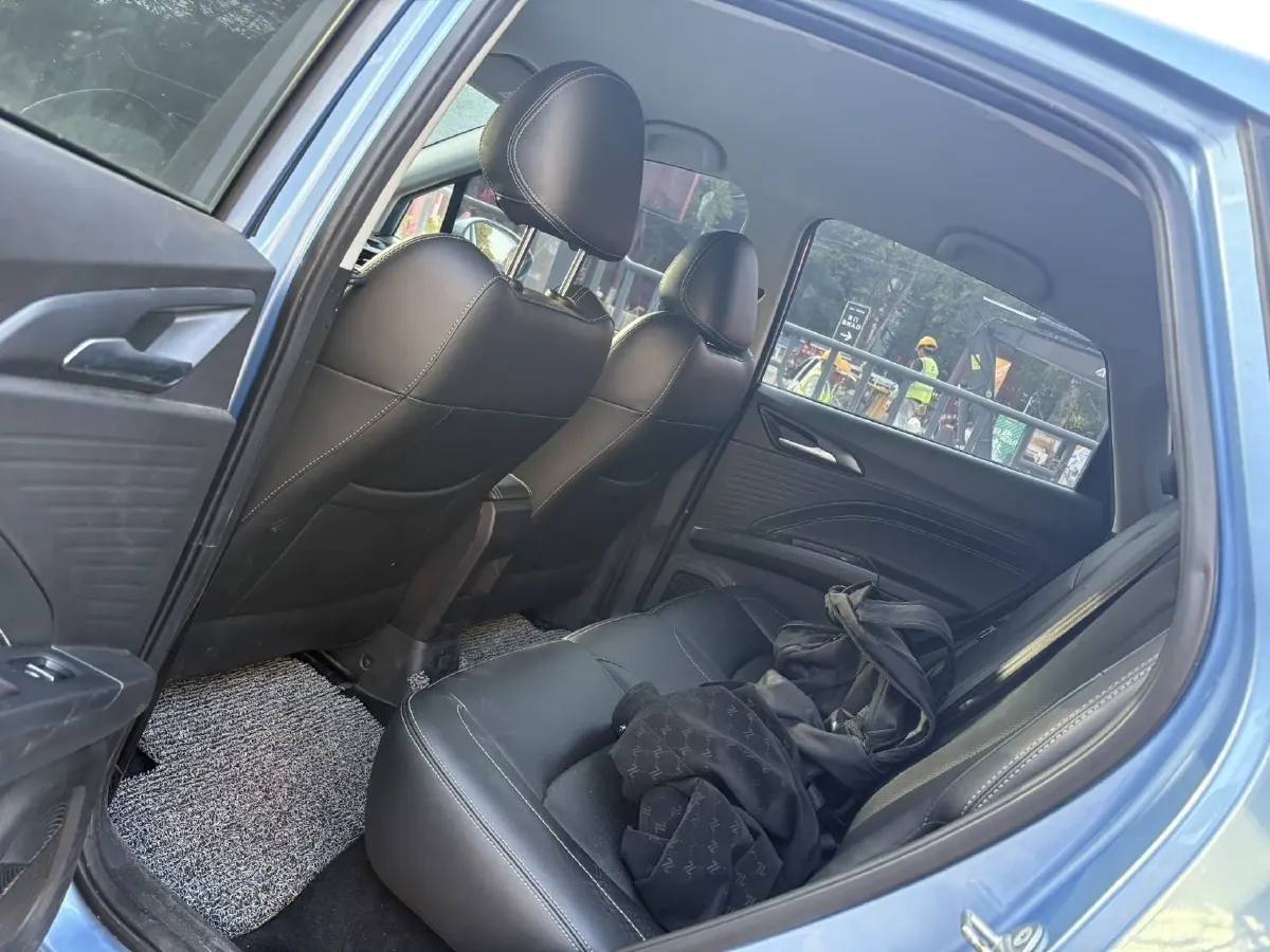 2022 Leapmotor T03 BEV 41KWH,autocango,china used car exporter,china ev exporter,chinese used car exporter,chinese used ev exporter