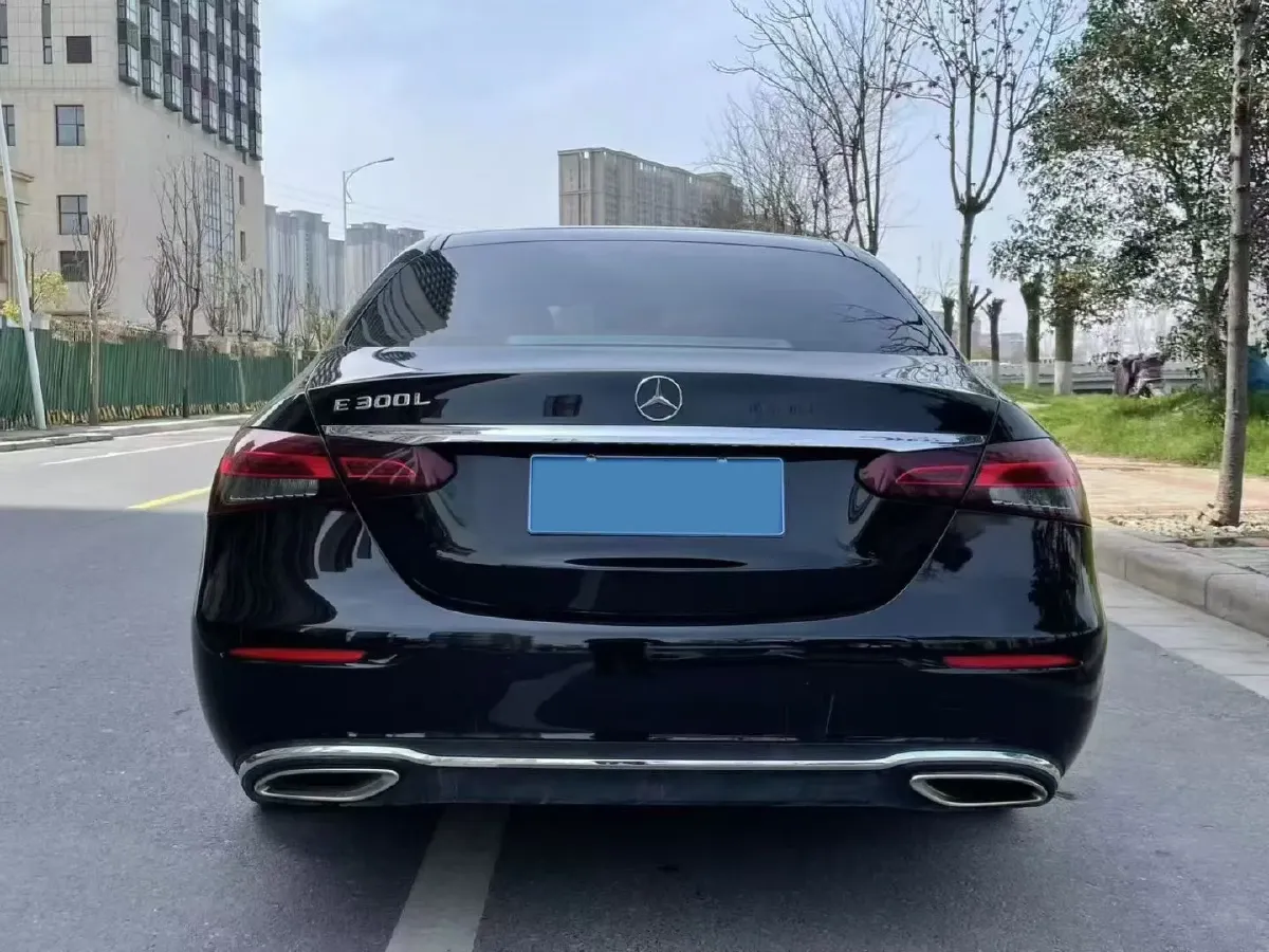 2021 Mercedes-Benz E Class 2.0T 258HP L4 9AT,autocango,china used car exporter,china ev exporter,chinese used car exporter,chinese used ev exporter