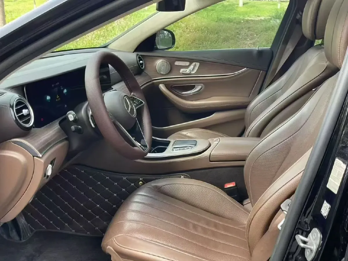 2021 Mercedes-Benz E Class 2.0T 258HP L4 9AT,autocango,china used car exporter,china ev exporter,chinese used car exporter,chinese used ev exporter