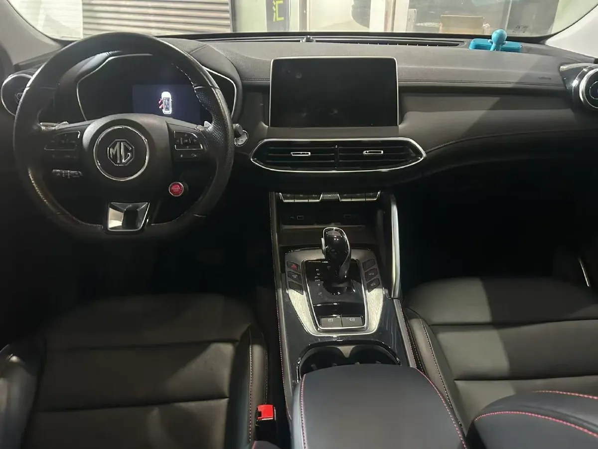 2021 MG Pilot 1.5T 173HP L4 7DCT,autocango,china used car exporter,china ev exporter,chinese used car exporter,chinese used ev exporter