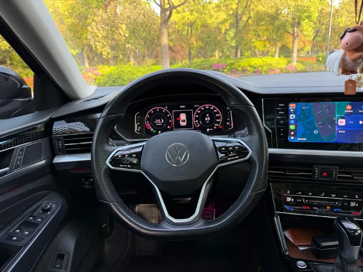 2022 Xpeng P7 BEV 60.2KWH,autocango,china used car exporter,china ev exporter,chinese used car exporter,chinese used ev exporter