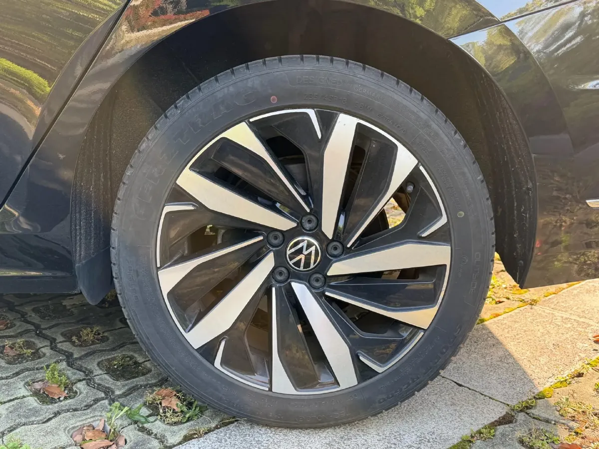 2022 Xpeng P7 BEV 60.2KWH,autocango,china used car exporter,china ev exporter,chinese used car exporter,chinese used ev exporter