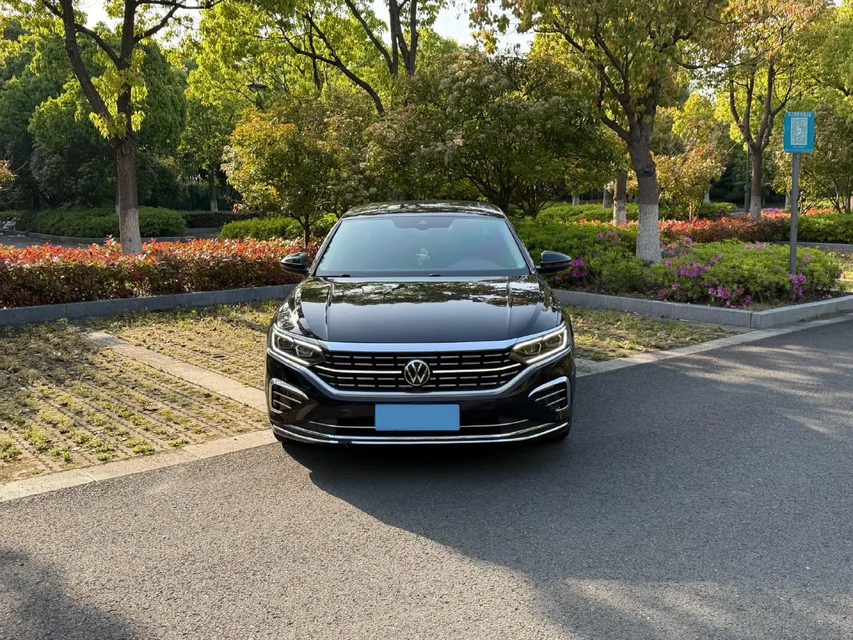 2022 Xpeng P7 BEV 60.2KWH,autocango,china used car exporter,china ev exporter,chinese used car exporter,chinese used ev exporter