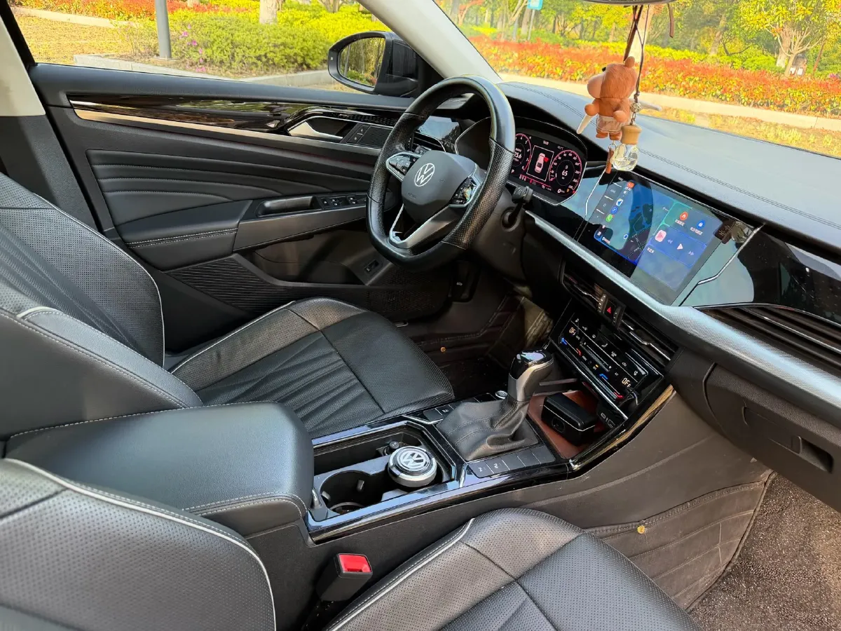 2022 Xpeng P7 BEV 60.2KWH,autocango,china used car exporter,china ev exporter,chinese used car exporter,chinese used ev exporter