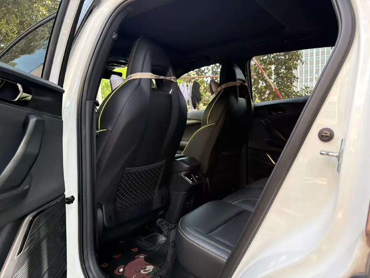 2023 LYNK&CO 06 1.5T 181HP L4 7DCT,autocango,china used car exporter,china ev exporter,chinese used car exporter,chinese used ev exporter