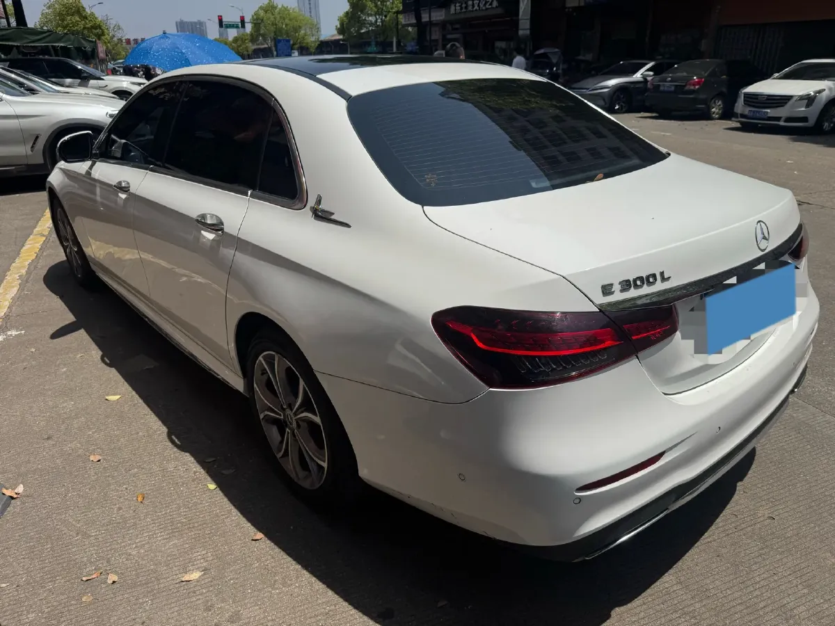 2021 Mercedes-Benz E Class 2.0T 258HP L4 9AT,autocango,china used car exporter,china ev exporter,chinese used car exporter,chinese used ev exporter