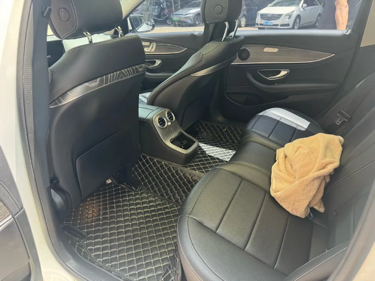 2021 Mercedes-Benz E Class 2.0T 258HP L4 9AT,autocango,china used car exporter,china ev exporter,chinese used car exporter,chinese used ev exporter