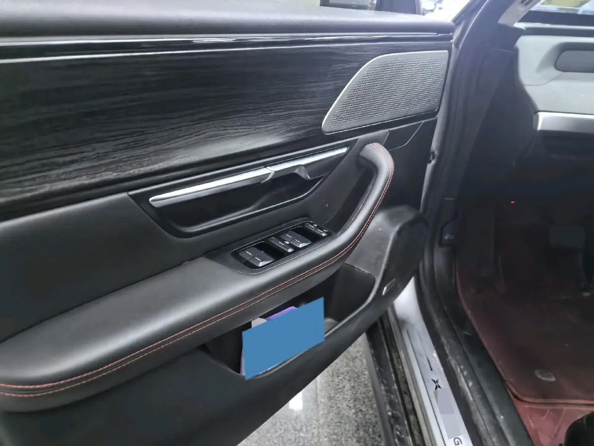 2022 Xpeng P7 BEV 83.1KWH,autocango,china used car exporter,china ev exporter,chinese used car exporter,chinese used ev exporter