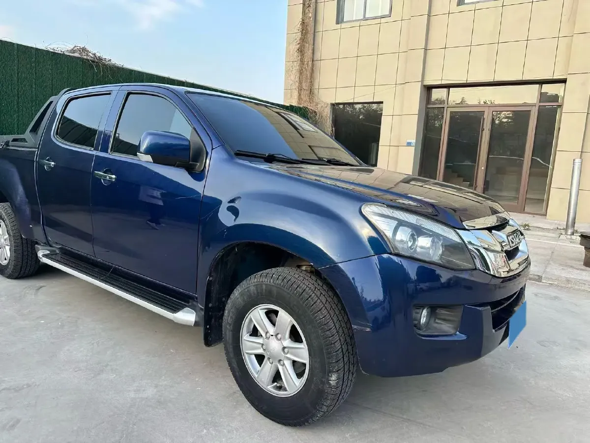 2020 Isuzu LingTuo 2.5T 150HP L4 6AT,autocango,china used car exporter,china ev exporter,chinese used car exporter,chinese used ev exporter