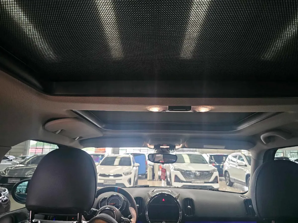 2017 MINI COUNTRYMAN 1.5T 136HP L3 8AT,autocango,china used car exporter,china ev exporter,chinese used car exporter,chinese used ev exporter